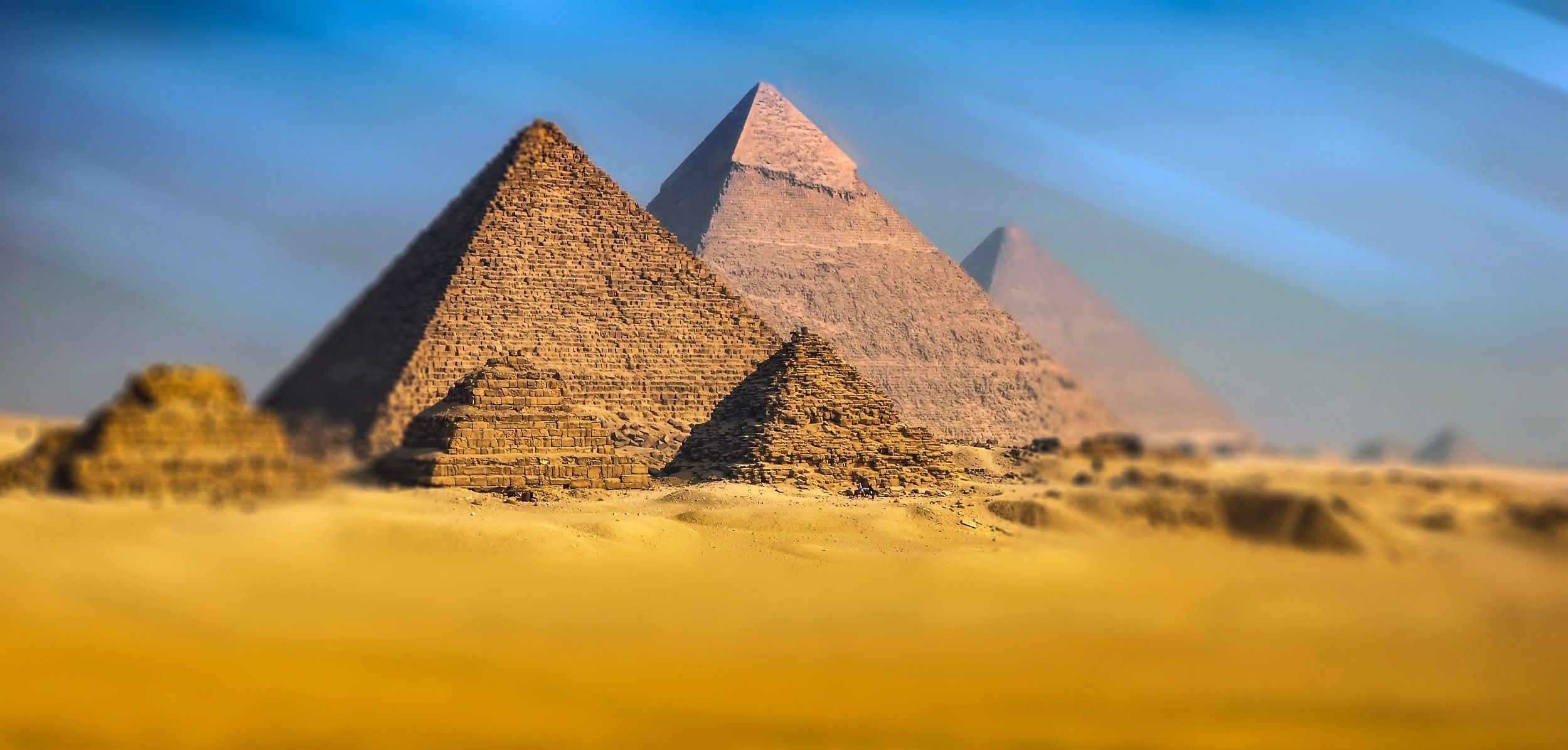 أهرامات الجيزة في مصر